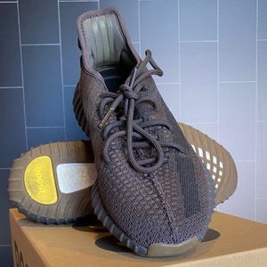 Yeezy Boost 350 V2 Cinder